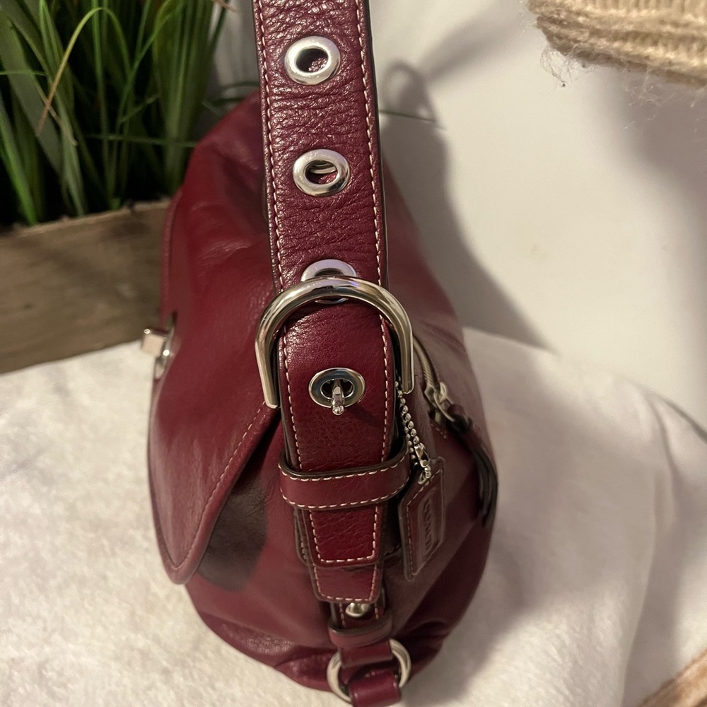 Coach Maroon Leather Shoulder Bag - Picture 6 of 12